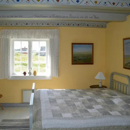 Arkitekthus Fra 1915 Naer Henne Feriehus